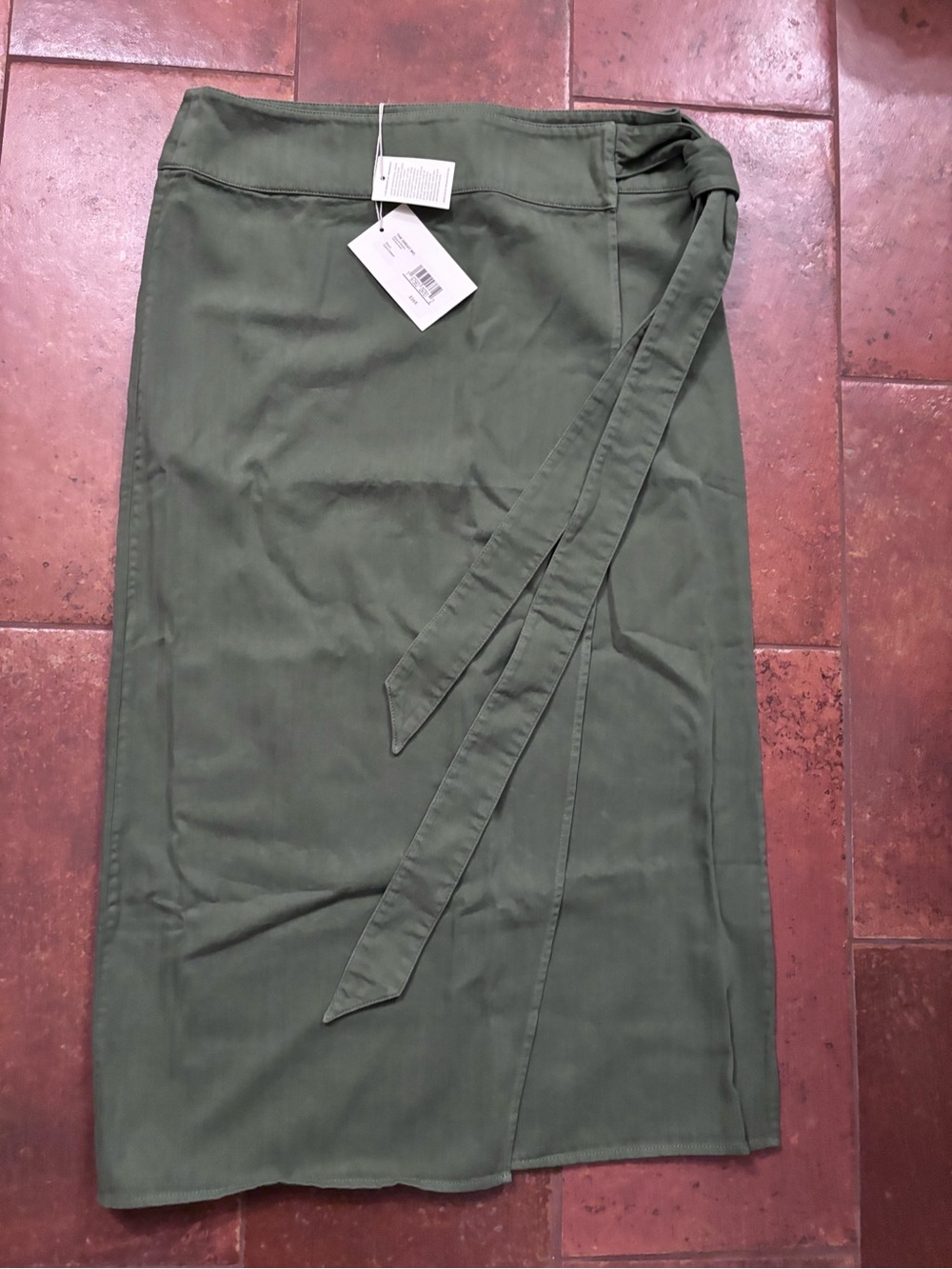 *NWT* THE GREAT THE WRAP SKIRT SIZE 3 - Picture 8 of 11